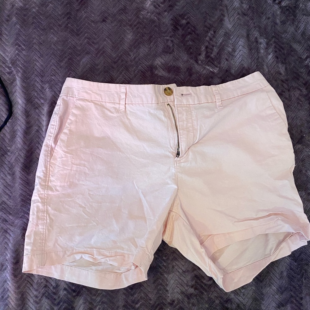 Bermuda shorts - light pink